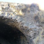 لاحظ سمك الجدار ( السقف )