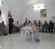 وفد من مركز القدس للمساعدة القانونية يزور القرية