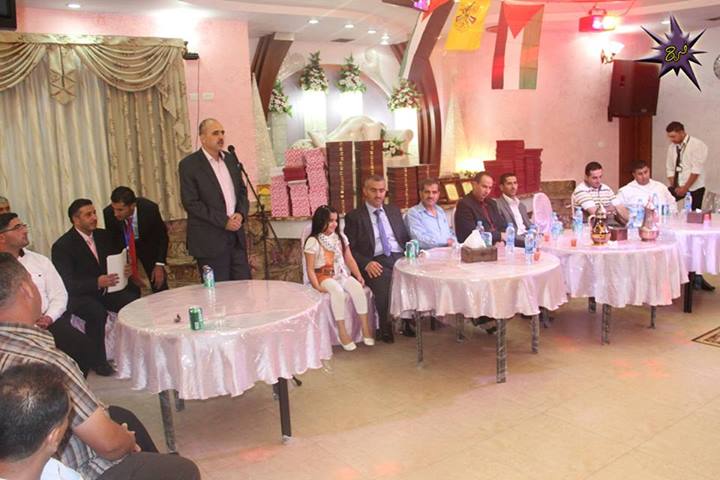 شركة الأخوة لتعبئة البطاطا تكرم طلبة الثانوية العامة